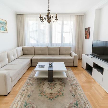 Ferhadija Premium Apartment サラエヴォ エクステリア 写真